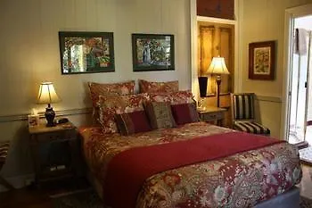 Naracoopa Bed & Breakfast & Pavilion Shorncliffe