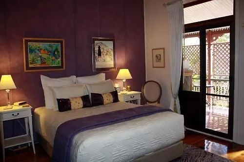 Naracoopa Bed & Breakfast & Pavilion Shorncliffe 4*,