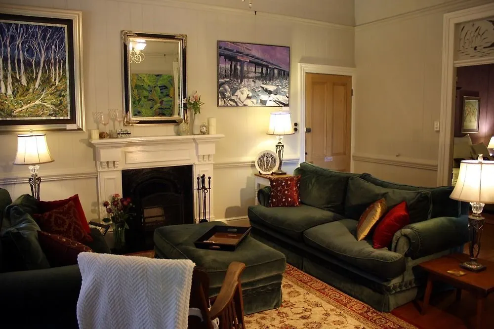 Naracoopa Bed & Breakfast & Pavilion Shorncliffe