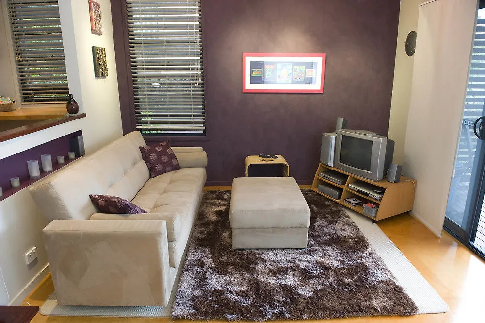 Naracoopa Bed & Breakfast & Pavilion Shorncliffe 4*,