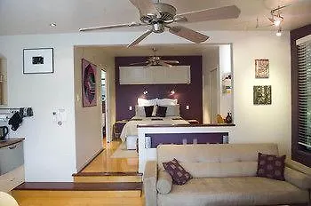 Naracoopa Bed & Breakfast & Pavilion Shorncliffe