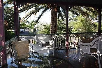 Naracoopa Bed & Breakfast & Pavilion Shorncliffe